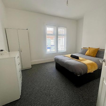 Spacious 3 Bed - Efc Stays Liverpool Ngoại thất bức ảnh